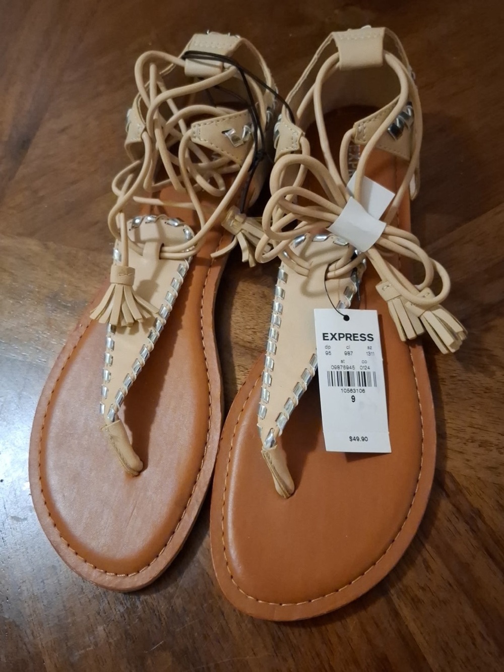 EXPRESS Ankle Wrap sandals Size 9 NWT